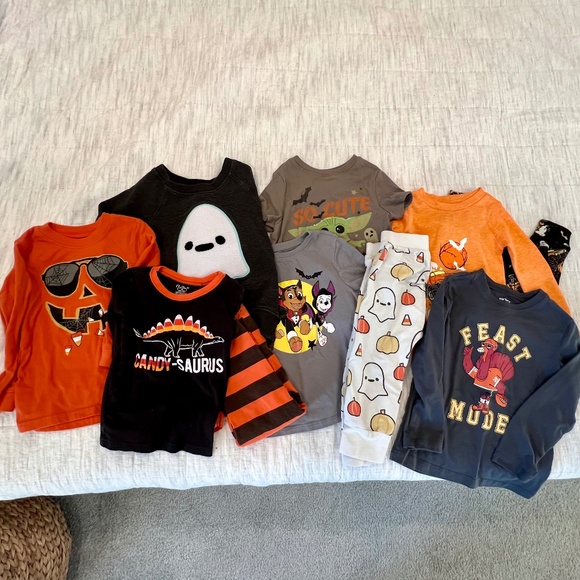 Lot of 8 Halloween/Thanksgiving play/PJ items, size 2T/3T - Picture 1 of 16